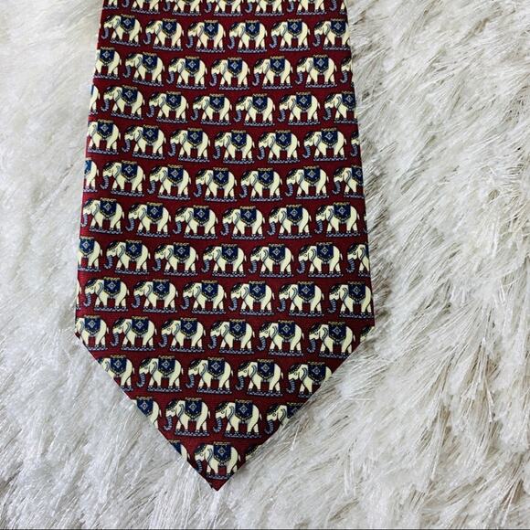 Vintage Rene Chagal Silk Elephant Print Burgundy Necktie Tie - Picture 4 of 5